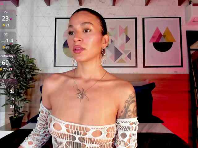 LunaRuso webcam