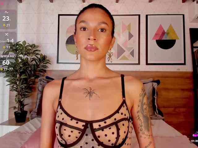 LunaRuso webcam