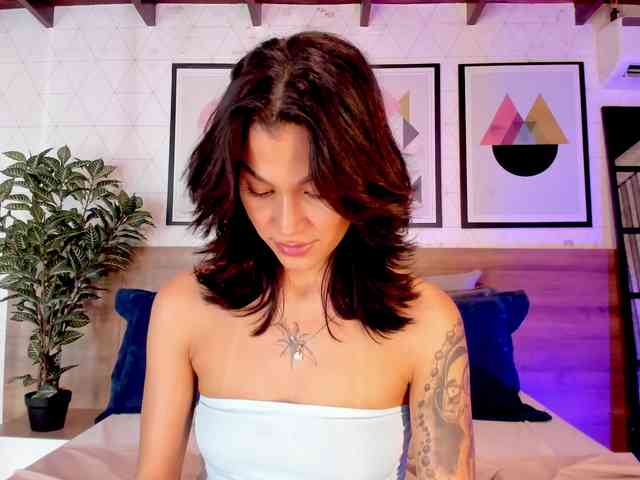LunaRuso webcam