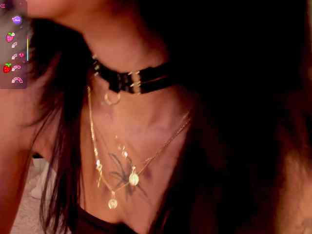 LunaRuso Live Webcam on BongaCams