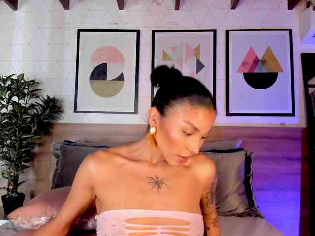 LunaRuso webcam