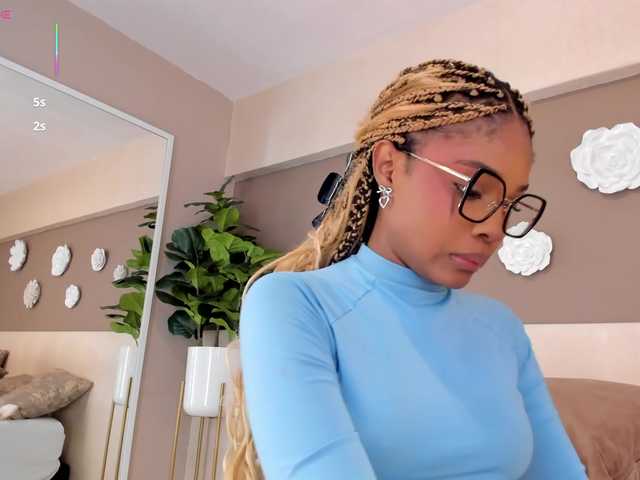 AriaFoster's BongaCams show and profile