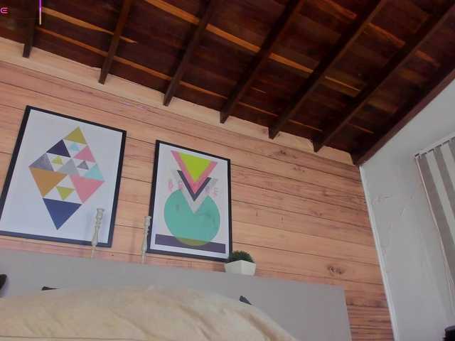 AriaFoster's BongaCams show and profile