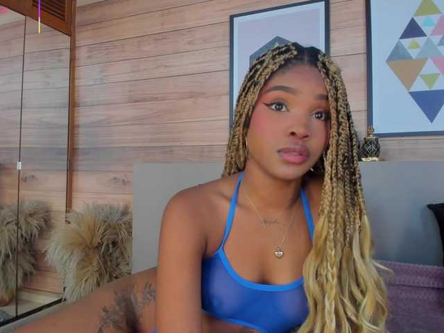 AriaFoster's BongaCams show and profile