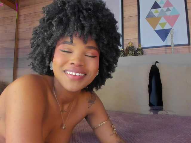 AriaFoster's BongaCams show and profile