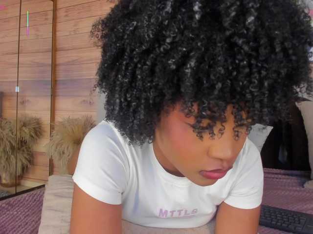 AriaFoster's BongaCams show and profile