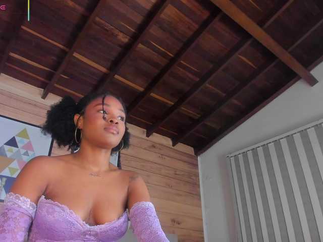 AriaFoster's BongaCams show and profile