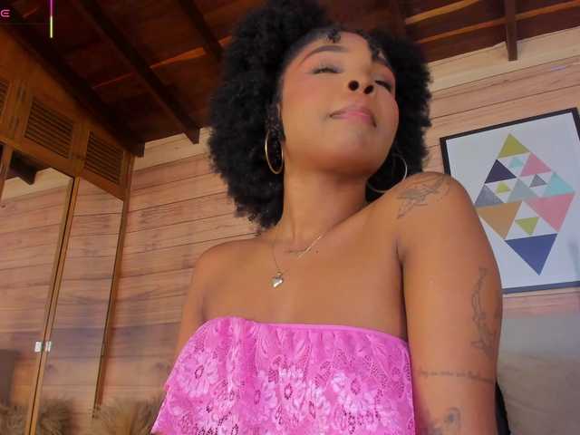 AriaFoster's BongaCams show and profile