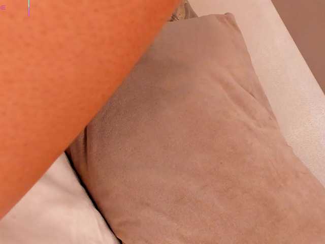 AriaFoster's BongaCams show and profile