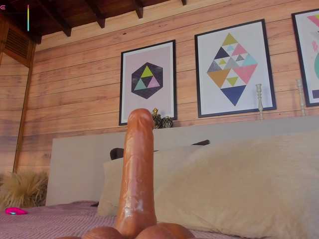 AriaFoster's BongaCams show and profile