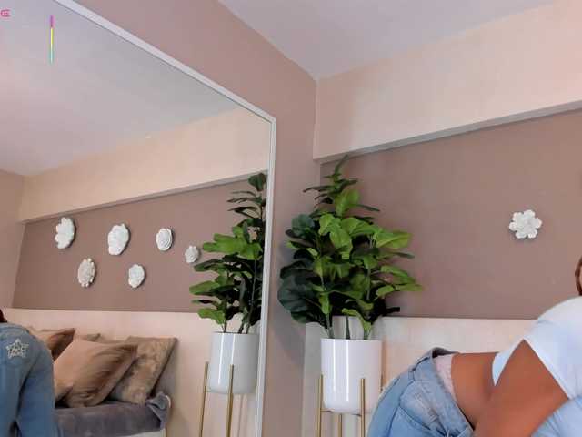 AriaFoster's BongaCams show and profile