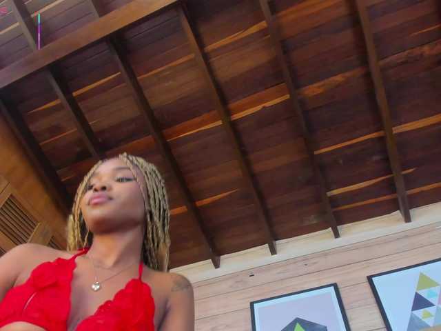 AriaFoster's BongaCams show and profile