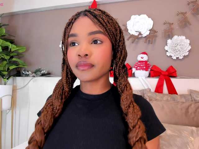 AriaFoster's BongaCams show and profile