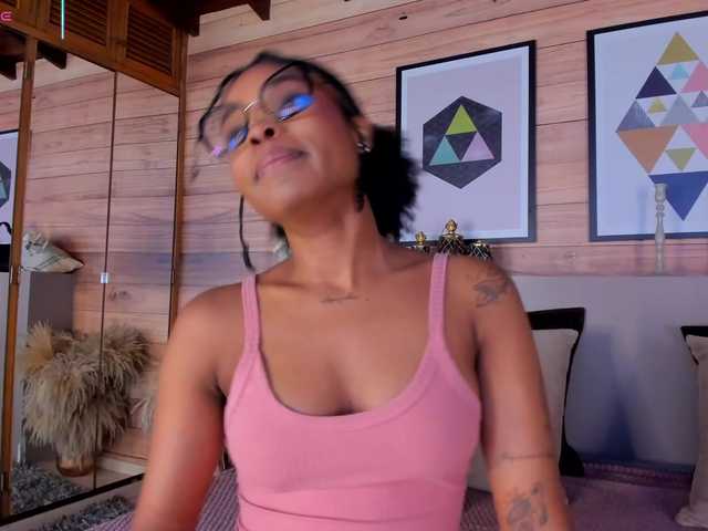 AriaFoster's BongaCams show and profile