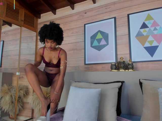 AriaFoster's BongaCams show and profile