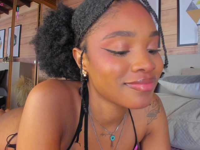 AriaFoster's BongaCams show and profile