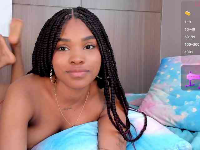 AriaFoster webcam
