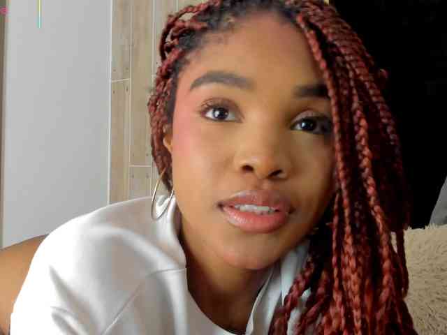 AriaFoster webcam
