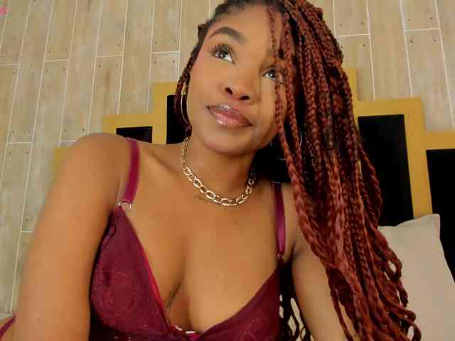 AriaFoster webcam