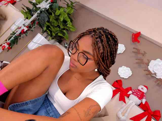 AriaFoster AriaFoster