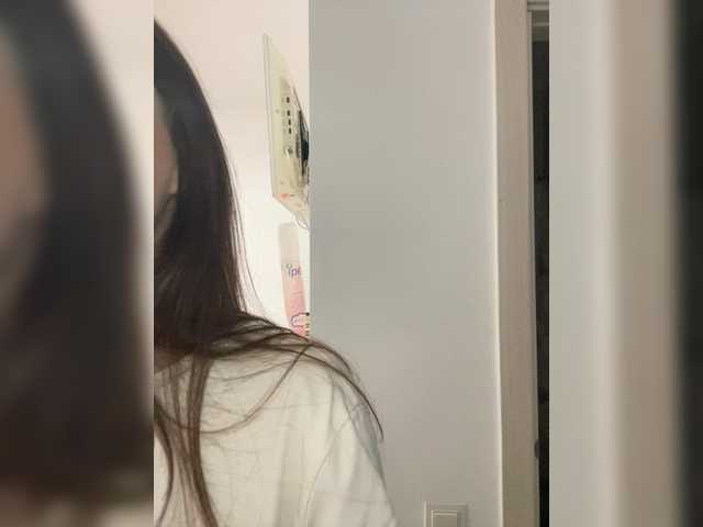 Assiyaa's BongaCams show and profile