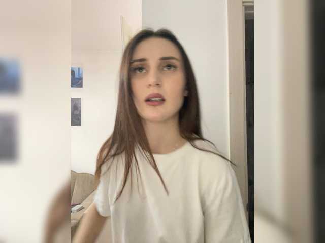 Assiyaa's BongaCams show and profile