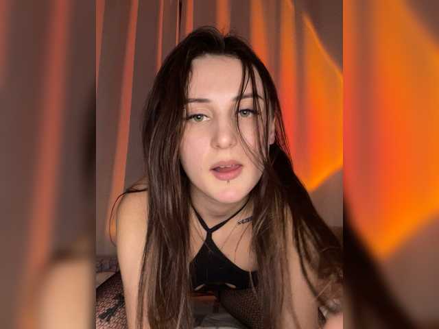 Assiyaa's BongaCams show and profile