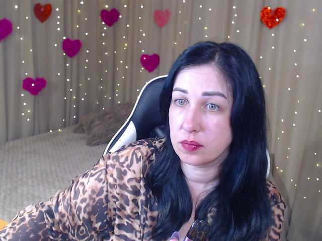 JillStevens's BongaCams show and profile