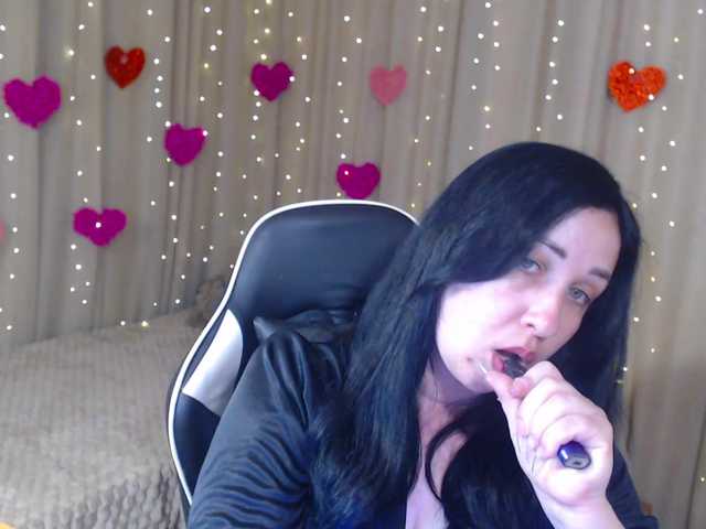 JillStevens's BongaCams show and profile