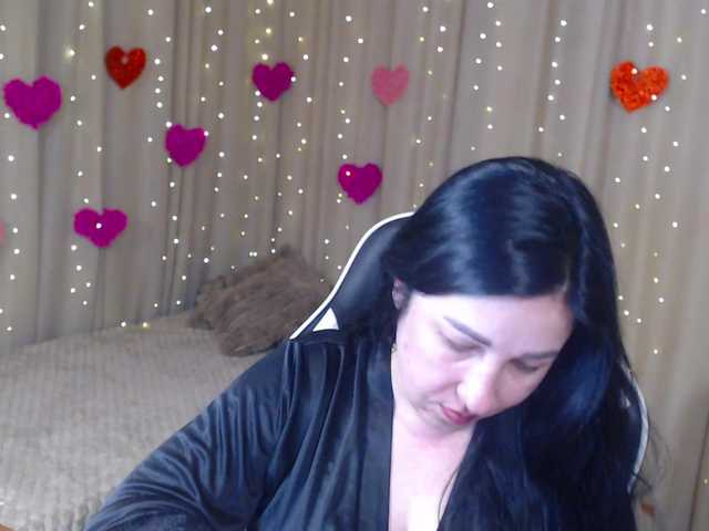 JillStevens's BongaCams show and profile