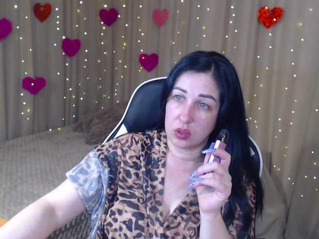 JillStevens's BongaCams show and profile