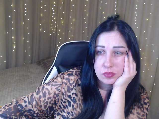 JillStevens's BongaCams show and profile