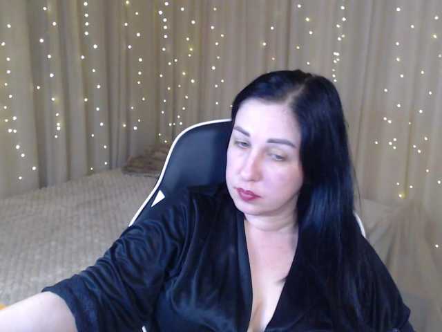 JillStevens's BongaCams show and profile