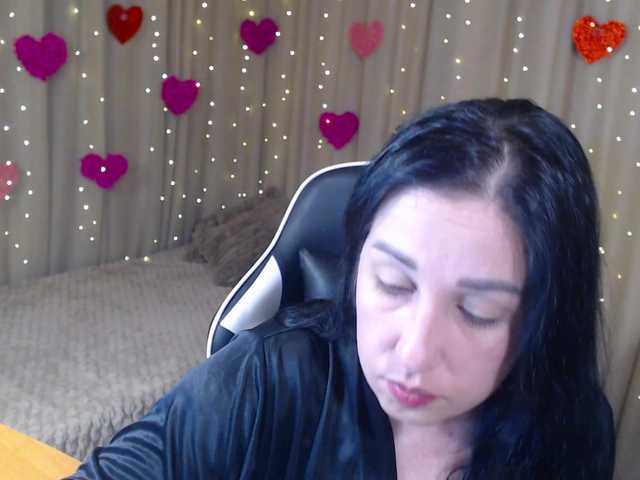 JillStevens's BongaCams show and profile