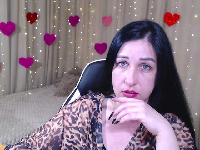 JillStevens's BongaCams show and profile