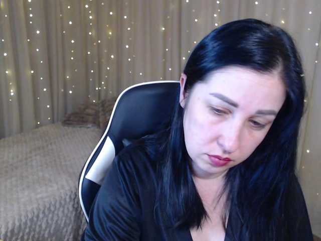 JillStevens's BongaCams show and profile