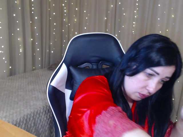 JillStevens's BongaCams show and profile