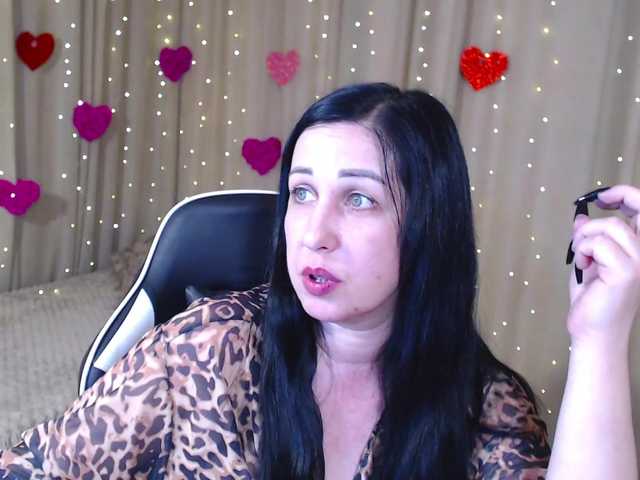 JillStevens's BongaCams show and profile