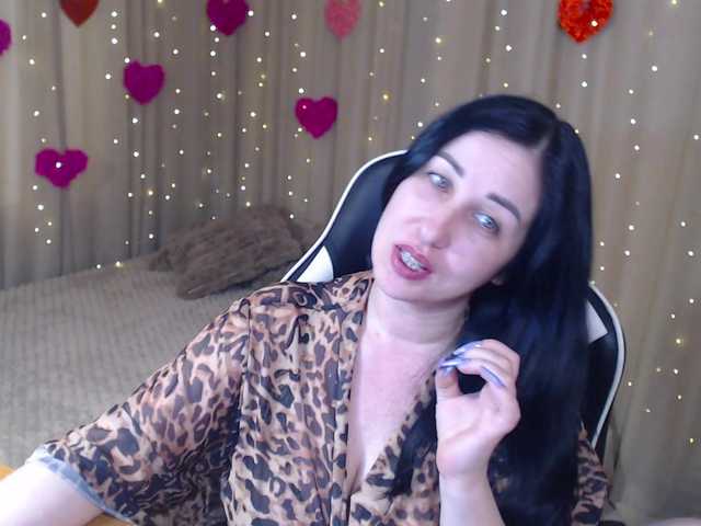 JillStevens's BongaCams show and profile