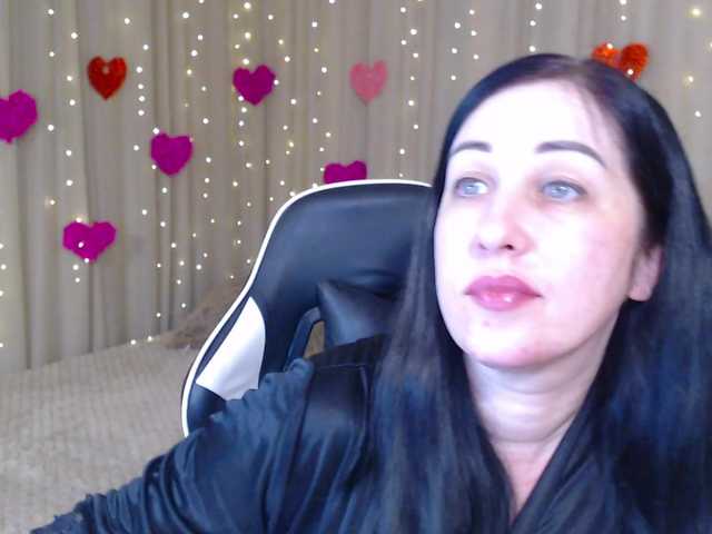 JillStevens's BongaCams show and profile