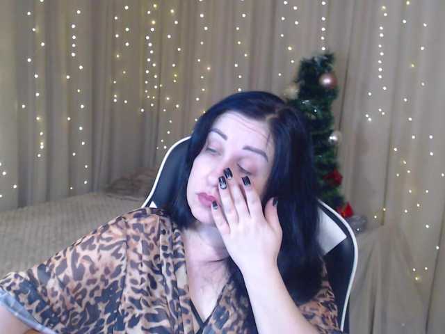 JillStevens's BongaCams show and profile