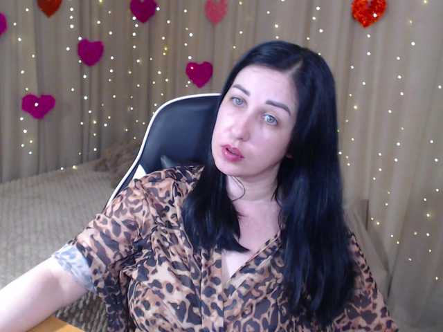 JillStevens's BongaCams show and profile