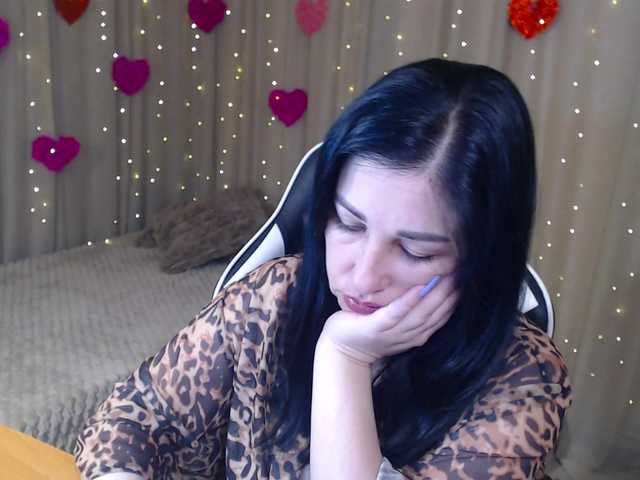 JillStevens's BongaCams show and profile