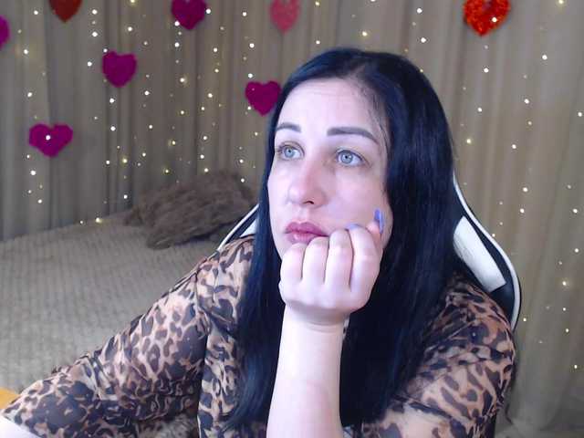 JillStevens's BongaCams show and profile