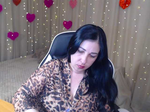 JillStevens's BongaCams show and profile