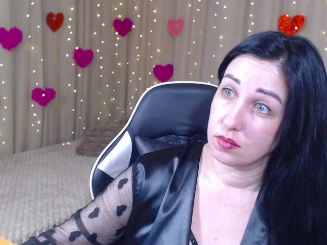 JillStevens's BongaCams show and profile