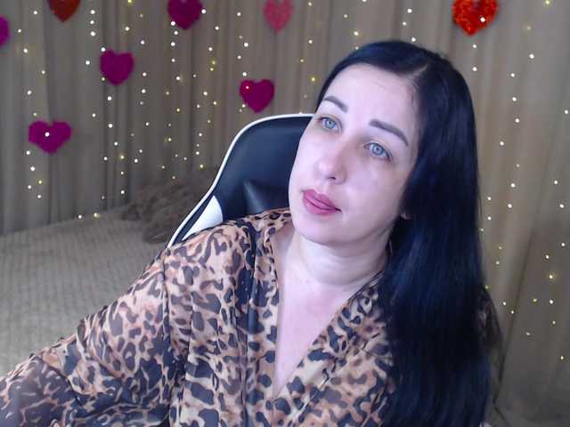 JillStevens's BongaCams show and profile