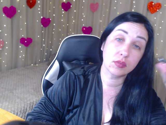 JillStevens's BongaCams show and profile