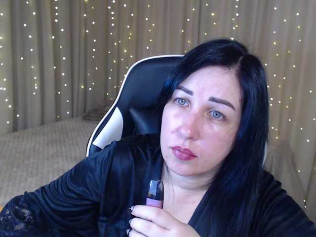 JillStevens's BongaCams show and profile