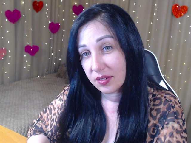 JillStevens's BongaCams show and profile